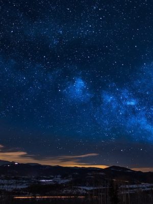 night sky mountains